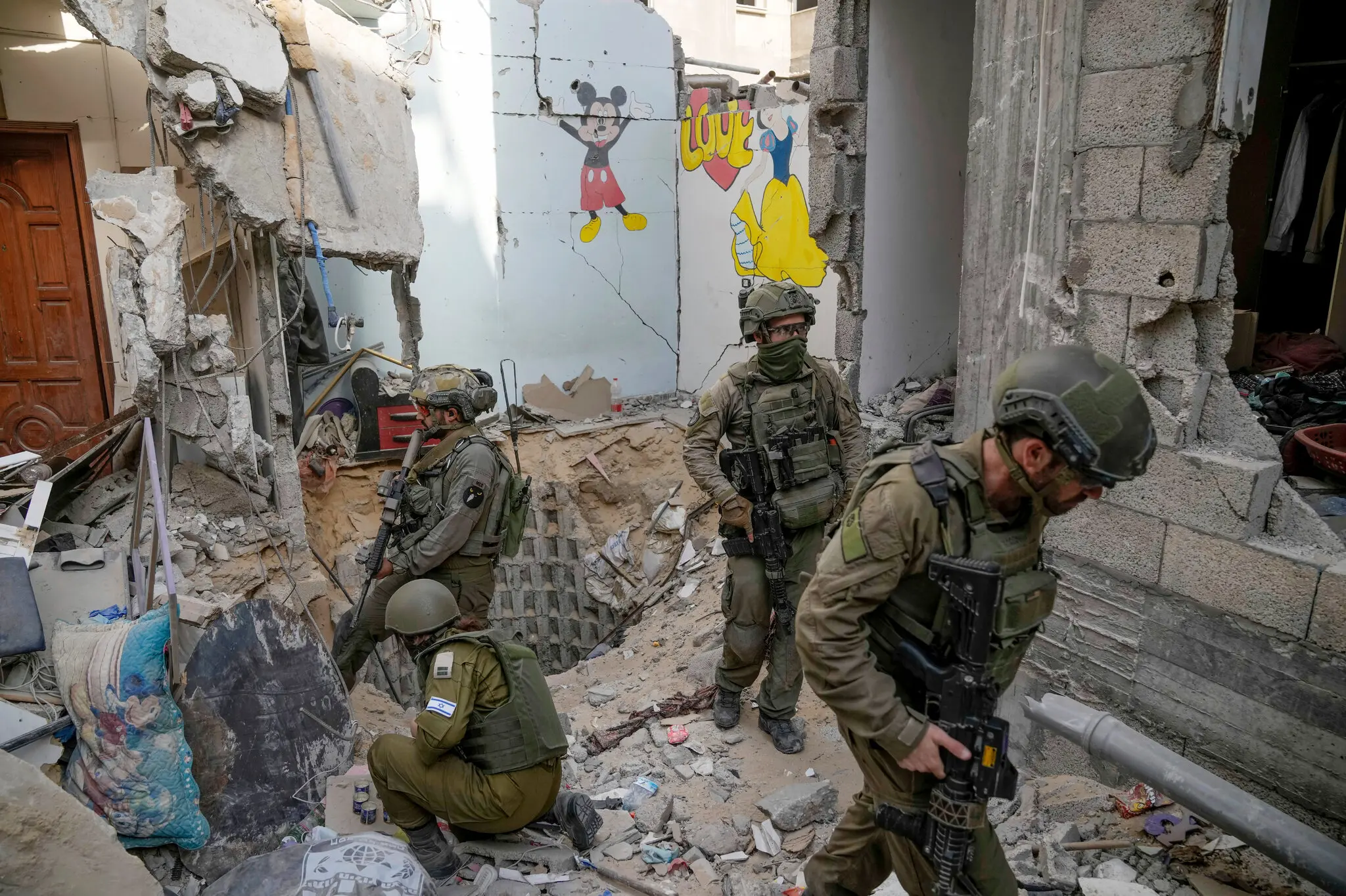 Трамп запускає Раду миру для Гази: понад 20 країн, мільярди на відбудову та міжнародні сили стабілізації